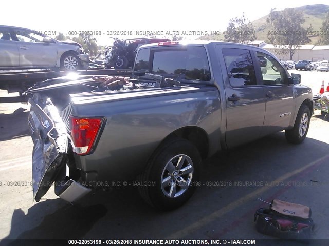 1N6AA0EK2EN505587 - 2014 NISSAN TITAN S/SV/SL/PRO-4X GRAY photo 4