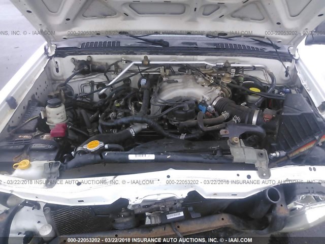 1N6ED27Y13C433733 - 2003 NISSAN FRONTIER CREW CAB XE/CREW CAB SE WHITE photo 10