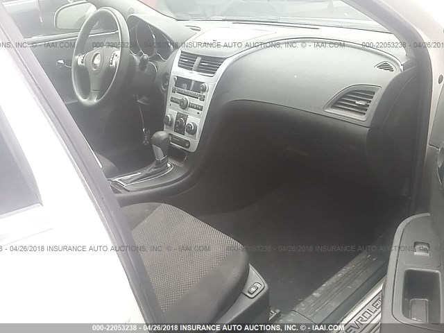 1G1ZC5E10BF230496 - 2011 CHEVROLET MALIBU 1LT 白色 照片 5
