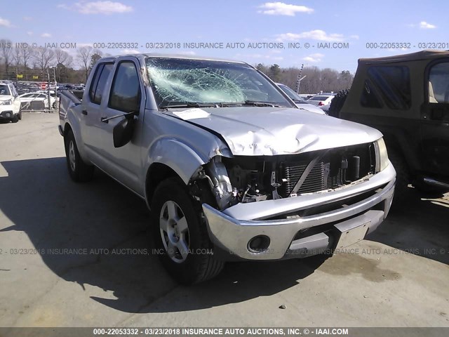 1N6AD07W86C464774 - 2006 NISSAN FRONTIER CREW CAB LE/SE/OFF ROAD SILVER photo 1