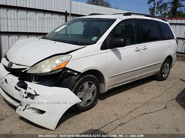 5TDZK23C97S035548 - 2007 TOYOTA SIENNA CE/LE WHITE photo 2