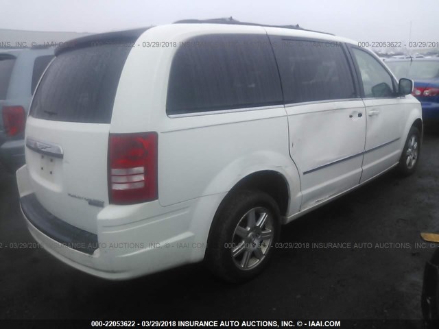 2A4RR5D15AR102702 - 2010 CHRYSLER TOWN & COUNTRY TOURING WHITE photo 4