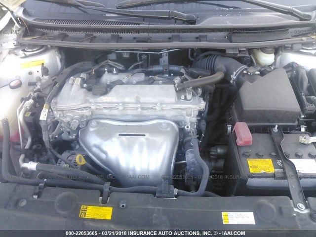 JTKJF5C76GJ024633 - 2016 TOYOTA SCION TC 白色 照片 10