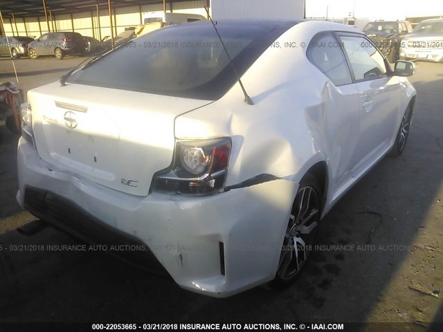 JTKJF5C76GJ024633 - 2016 TOYOTA SCION TC 白色 照片 4