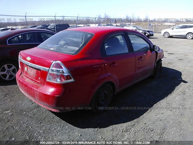 KL1TD56E19B321393 - 2009 CHEVROLET AVEO LS/LT RED photo 4