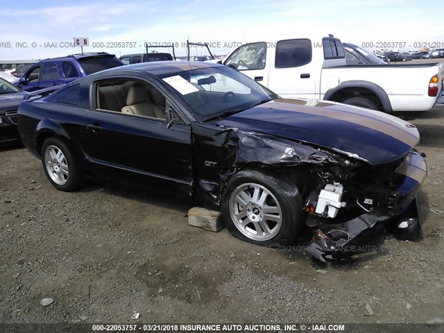 1ZVHT82H075239828 - 2007 FORD MUSTANG GT BLACK photo 1
