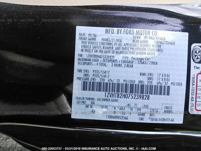 1ZVHT82H075239828 - 2007 FORD MUSTANG GT BLACK photo 9