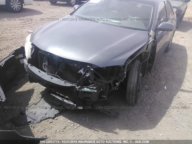 4T1BF3EK1BU163685 - 2011 TOYOTA CAMRY SE/LE/XLE ნაცრისფერი ფოტო 6