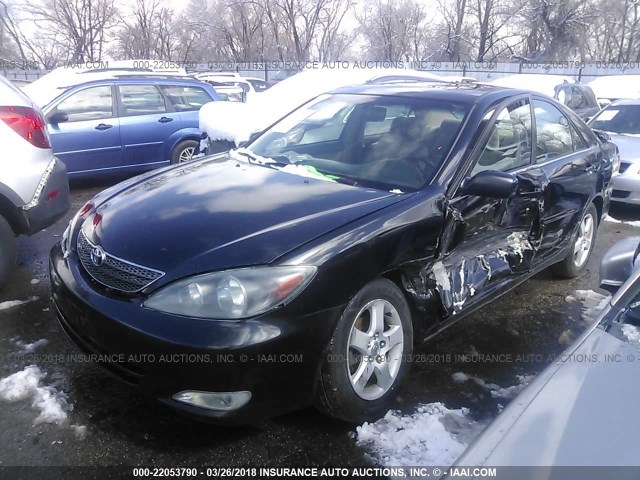 4T1BE32K44U269364 - 2004 TOYOTA CAMRY LE/XLE/SE შავი ფოტო 2