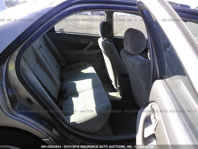 JT2BG22K7X0322183 - 1999 TOYOTA CAMRY LE/XLE GRAY photo 8