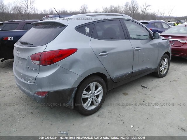 KM8JUCAC0DU696033 - 2013 HYUNDAI TUCSON GLS/LIMITED GRAY photo 4