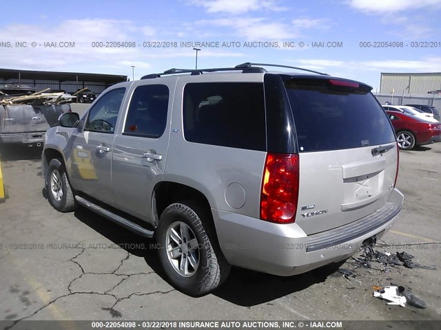 1GKFK33049R245642 - 2009 GMC YUKON SLT SILVER photo 3