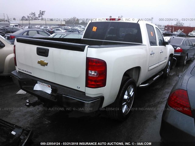 3GCPCSE04DG150883 - 2013 CHEVROLET SILVERADO C1500 LT WHITE photo 4