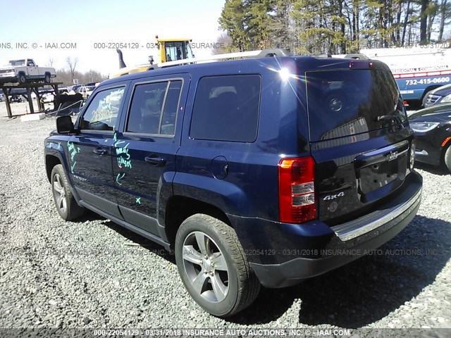 1C4NJRFB6GD618944 - 2016 JEEP PATRIOT LATITUDE BLUE photo 3