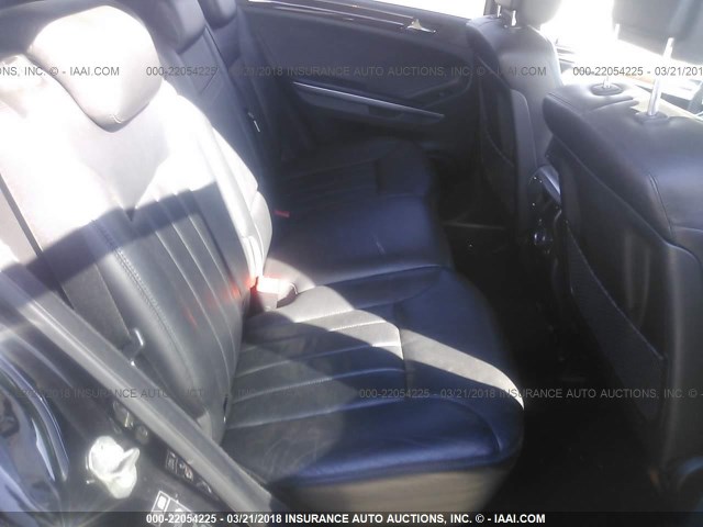 4JGBB75E76A079214 - 2006 MERCEDES-BENZ ML 500 BLACK photo 8