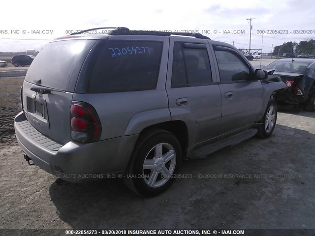 1GNDT13S772308137 - 2007 CHEVROLET TRAILBLAZER LS/LT GRAY photo 4