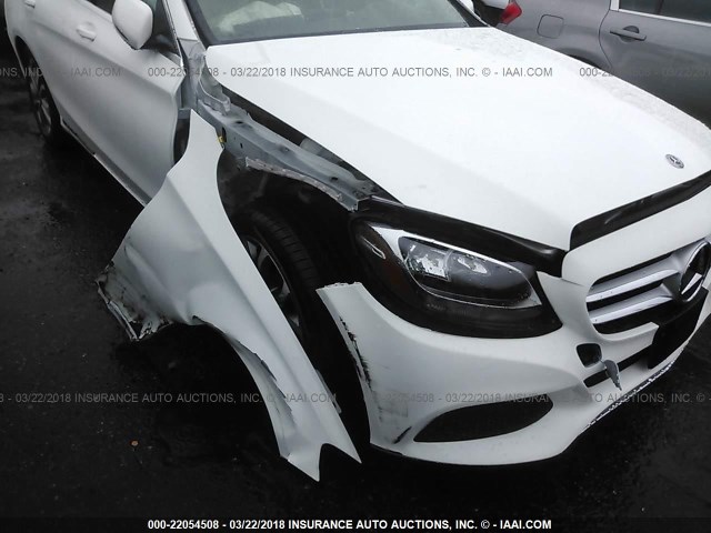 55SWF4JB8JU254153 - 2018 MERCEDES-BENZ C 300 WHITE photo 6