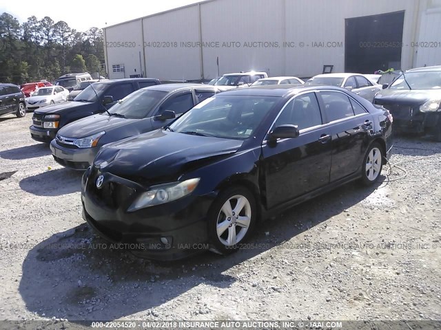 4T1BK3EK6AU101371 - 2010 TOYOTA CAMRY SE/LE/XLE BLACK photo 2