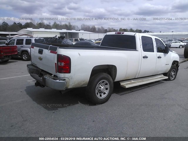 1GC4CZEG5DF188679 - 2013 CHEVROLET SILVERADO C3500 WHITE photo 4