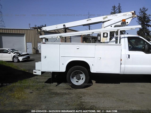 3FDXF46S2YMA23779 - 2000 FORD F450 SUPER DUTY Unknown photo 7