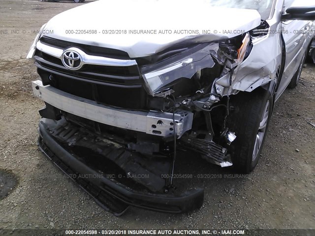 5TDZKRFH3GS145818 - 2016 TOYOTA HIGHLANDER LE/LE PLUS SILVER photo 6