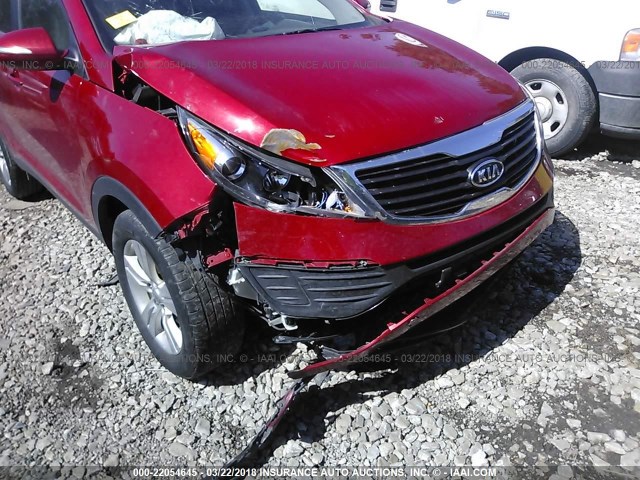 KNDPB3A25C7224824 - 2012 KIA SPORTAGE LX RED photo 6