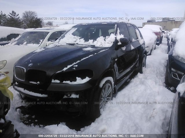 5UXZV8C56BL419761 - 2011 BMW X5 XDRIVE50I Negro foto 2