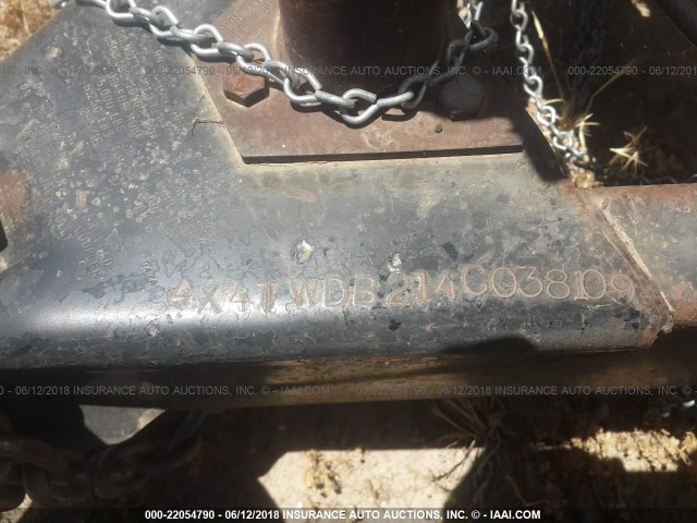 4X4TWDB214C038109 - 2004 FOREST RIVER WILDWOOD  白色 照片 9