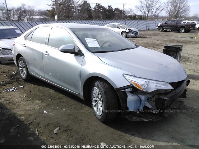 4T4BF1FK8GR552677 - 2016 TOYOTA CAMRY LE/XLE/SE/XSE SILVER photo 1