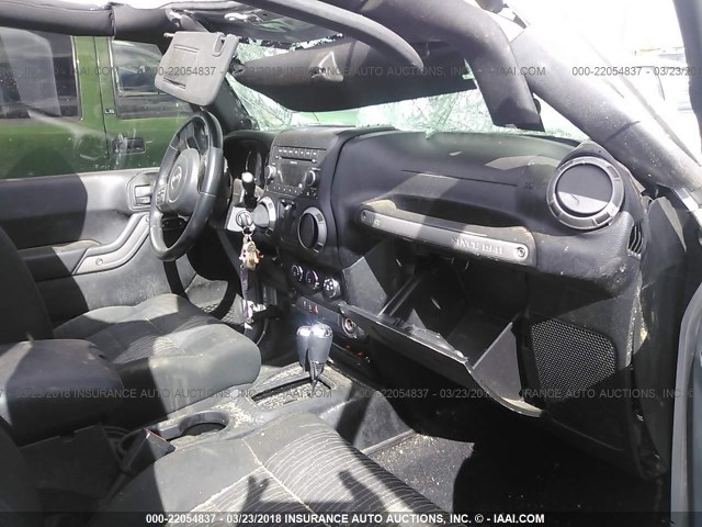 1J4AA2D1XBL601542 - 2011 JEEP WRANGLER SPORT ვერცხლისფერი ფოტო 5