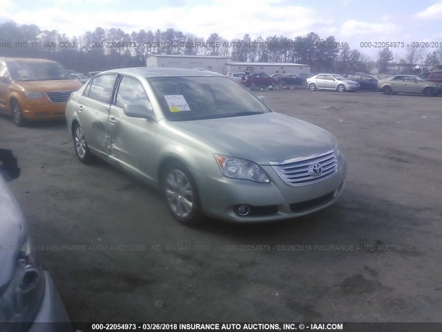 4T1BK36B68U258360 - 2008 TOYOTA AVALON XL/XLS/TOURING/LIMITED GREEN photo 1