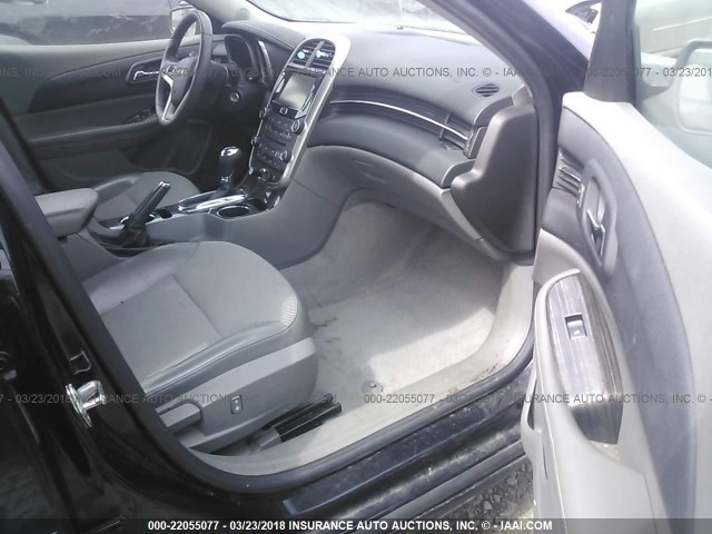 1G11C5SL1EF246763 - 2014 CHEVROLET MALIBU 1LT BLACK photo 5