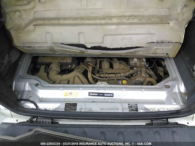 WMEEJ3BA7CK570646 - 2012 SMART FORTWO PURE/PASSION WHITE photo 10