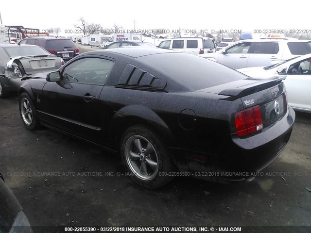 1ZVFT82H665224370 - 2006 FORD MUSTANG GT BLACK photo 3