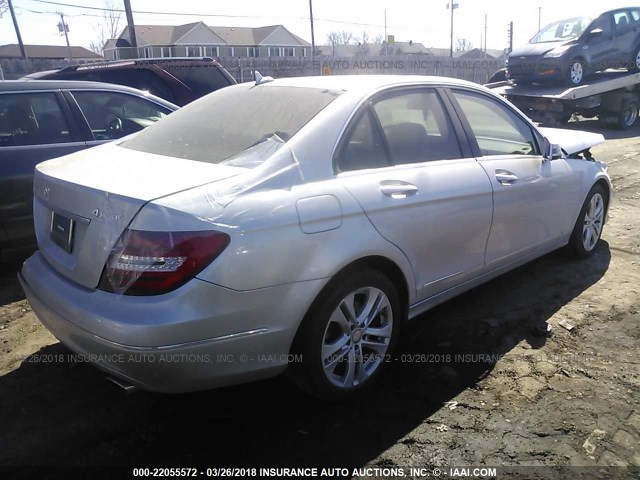 WDDGF8AB4DR281433 - 2013 MERCEDES-BENZ C 300 4MATIC SILVER photo 4