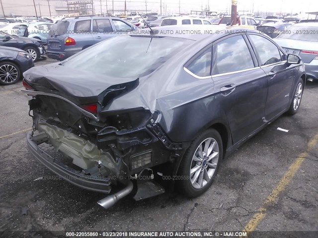 3FA6P0LU2HR110179 - 2017 FORD FUSION SE HYBRID GRAY photo 4