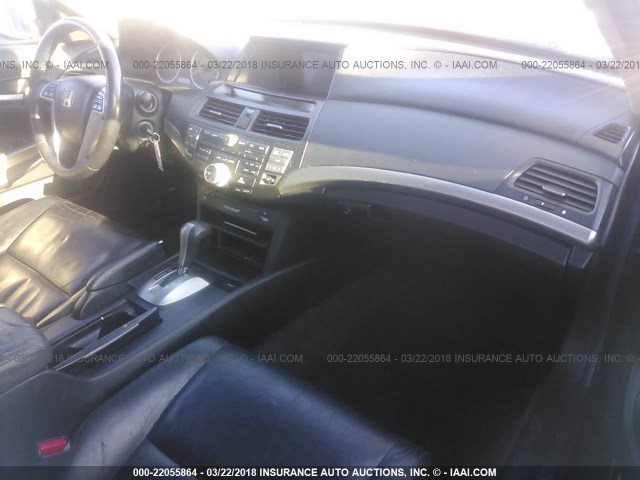 1HGCP36858A060967 - 2008 HONDA ACCORD EXL BLACK photo 5