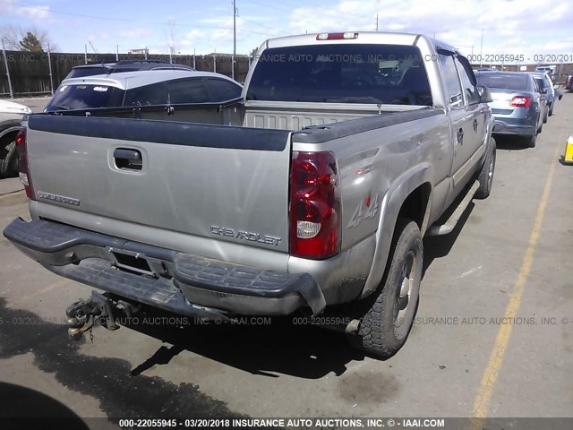 1GCGK13UX3F138420 - 2003 CHEVROLET SILVERADO K1500 HEAVY DUTY GRAY photo 4