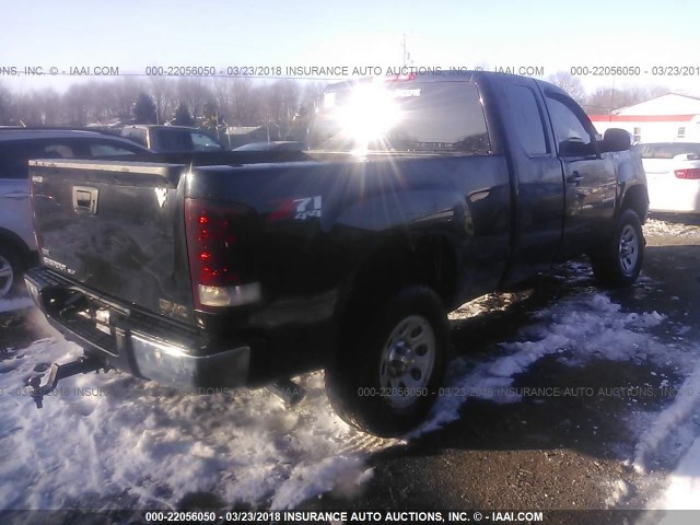 1GTSKWE32AZ140122 - 2010 GMC SIERRA K1500 SLT BLACK photo 4