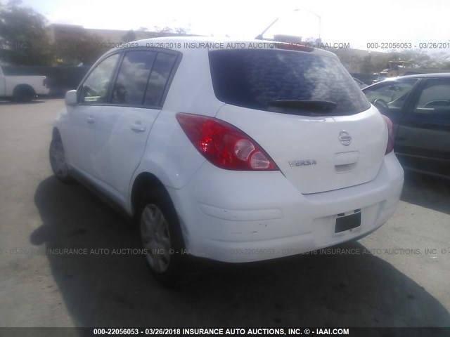 3N1BC1CP9BL432125 - 2011 NISSAN VERSA S/SL WHITE photo 3