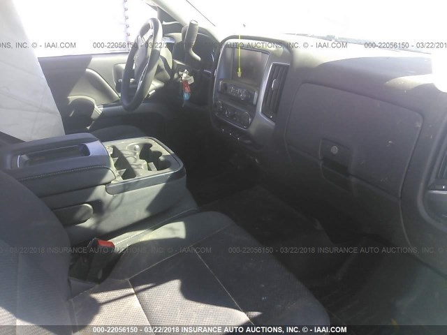 1GCVKREC4GZ167331 - 2016 CHEVROLET SILVERADO K1500 LT SILVER photo 5