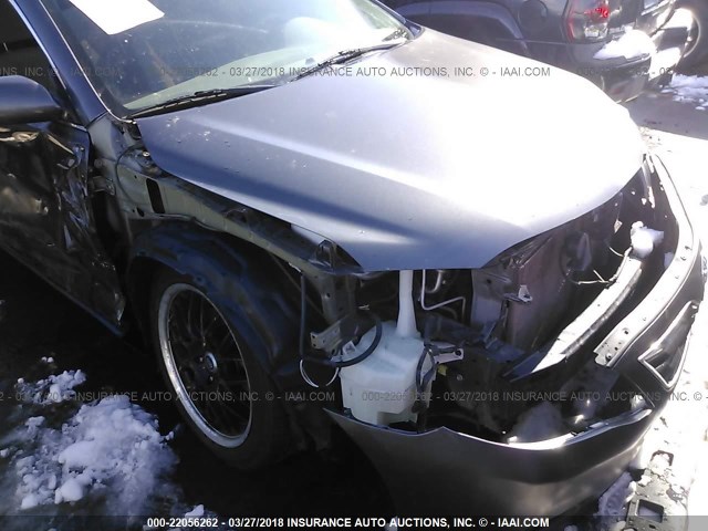 4T4BF3EK5BR203255 - 2011 TOYOTA CAMRY SE/LE/XLE GRAY photo 6