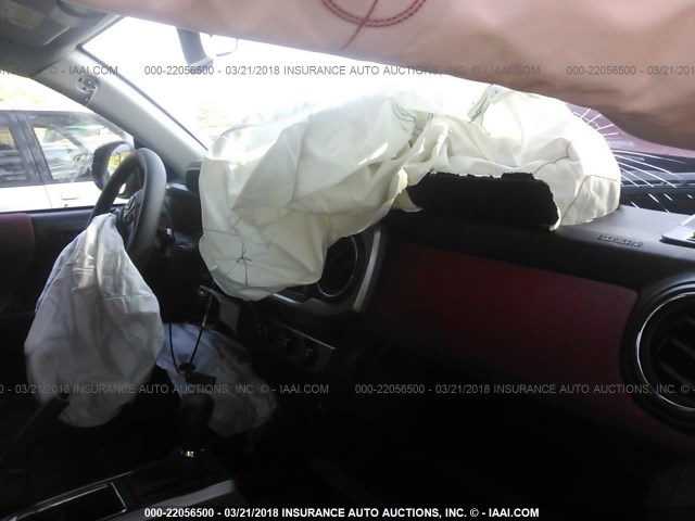 5TFAZ5CN4HX049302 - 2017 TOYOTA TACOMA DBL CAB/SR5/TRD SPORT/OR RED photo 5