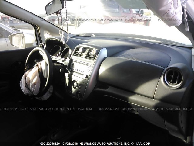 3N1CE2CP3GL393933 - 2016 NISSAN VERSA NOTE S/S PLUS/SV/SL/SR WHITE photo 5