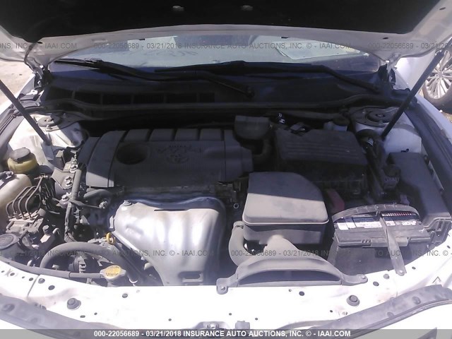 4T4BF3EKXBR123479 - 2011 TOYOTA CAMRY SE/LE/XLE WHITE photo 10