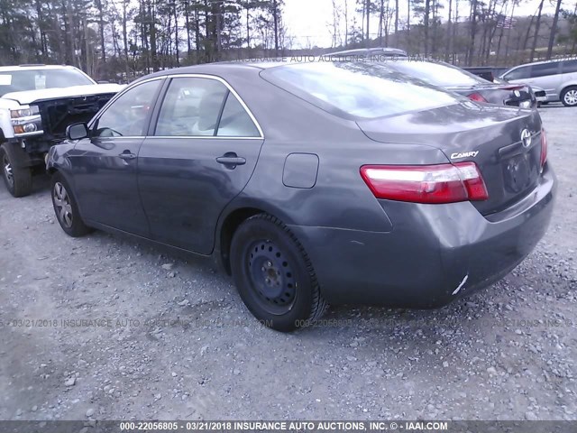4T4BE46K98R029495 - 2008 TOYOTA CAMRY CE/LE/XLE/SE GRAY photo 3