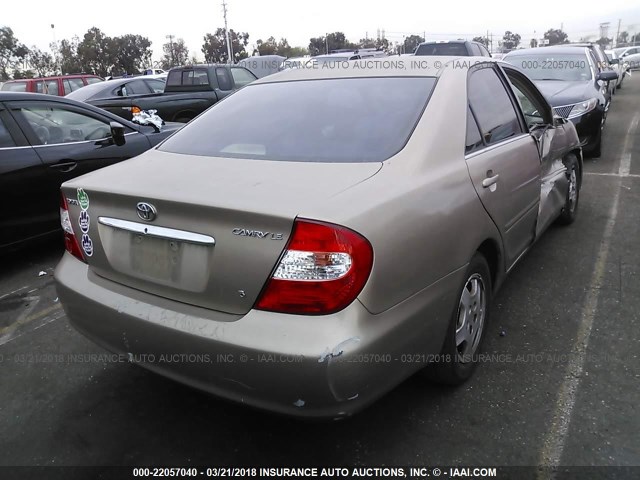 4T1BF32K12U020028 - 2002 TOYOTA CAMRY LE/XLE/SE GOLD photo 4