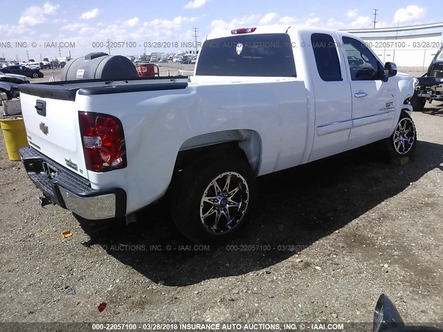 1GCEC29069Z271326 - 2009 CHEVROLET SILVERADO C1500 LT WHITE photo 4