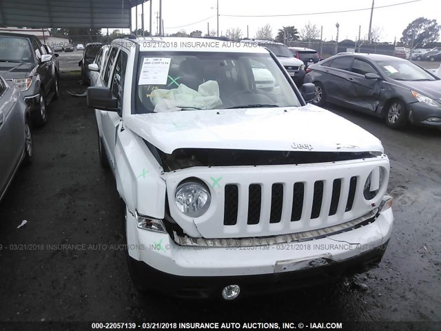 1J4NT1GA7BD205063 - 2011 JEEP PATRIOT SPORT WHITE photo 6