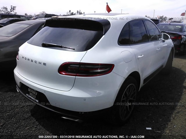 WP1AA2A5XHLB08190 - 2017 PORSCHE MACAN WHITE photo 4